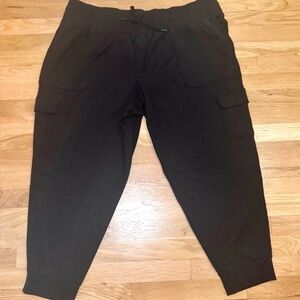 Mondetta Black Cargo Joggers 2X High Rise Athleisure Stretch Ankle Pants
